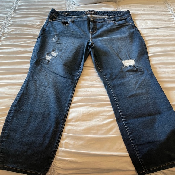 😎😎 Torrid Premium Skinny Jeans-Size 24 R 😎😎 - Picture 1 of 5